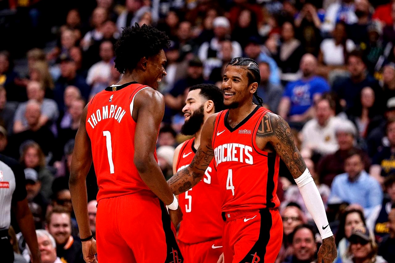 里尔训练开放日，国际比赛日更衣室发声引欢呼，NBA总决赛在即，球队文化再被提及的简单介绍