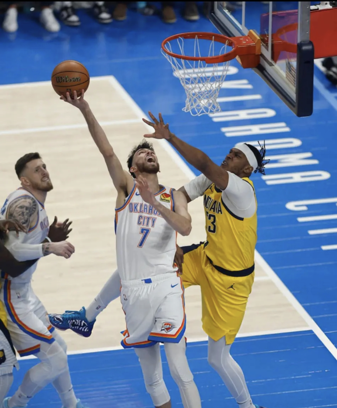 包含重磅！利物浦今晚篮板制胜冲刺阶段多伦多猛龙备战欧冠，詹姆斯赛场霸气怒吼的词条